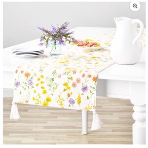 🤍Way to Celebrate Wildflower Floral 14" x 72" T-Runner
